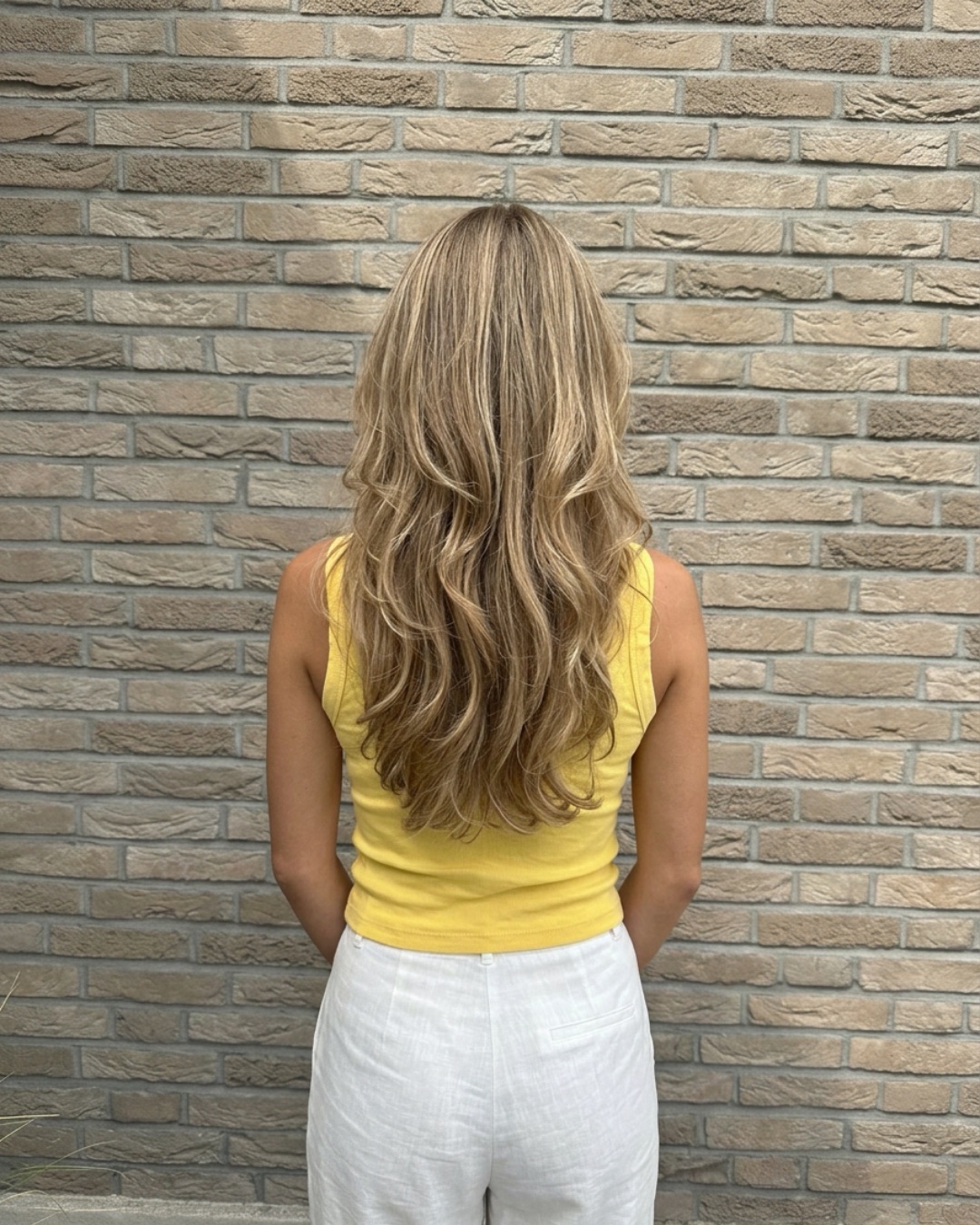 Hair trim & blowout